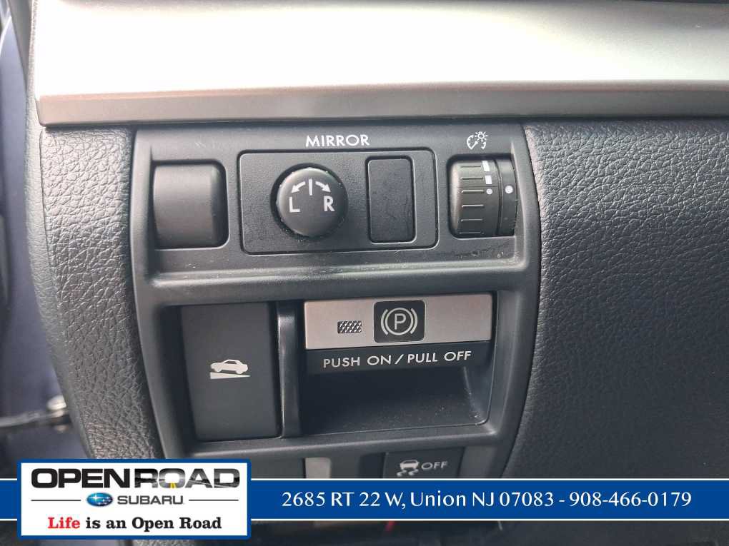 Used 2013 Subaru Outback 2.5i Premium w/ All-Weather Pkg AWD/4WD image 30
