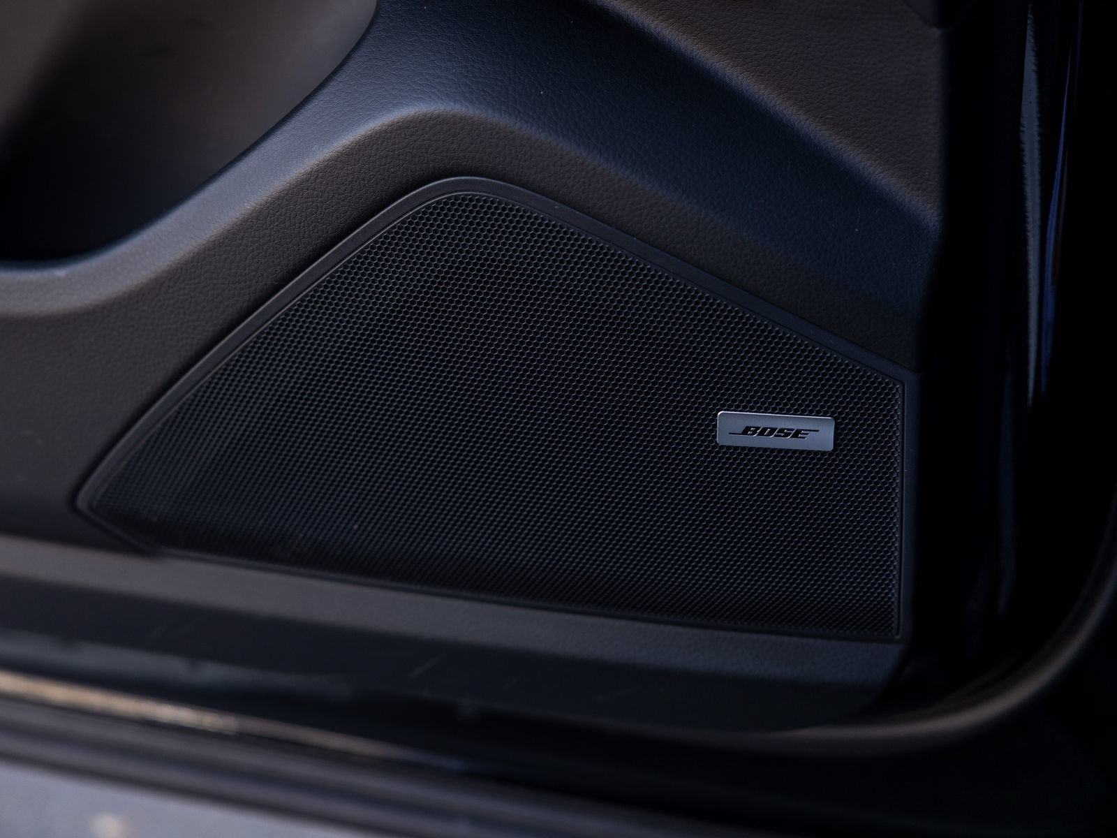 Certified 2023 Porsche Cayenne AWD/4WD image 42