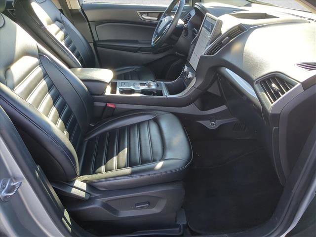 Used 2023 Ford Edge SEL image 21