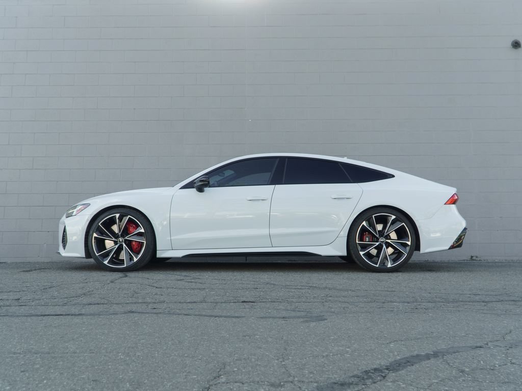 Certified 2023 Audi RS 7 Sportback w/ Black Optic Package AWD/4WD image 2