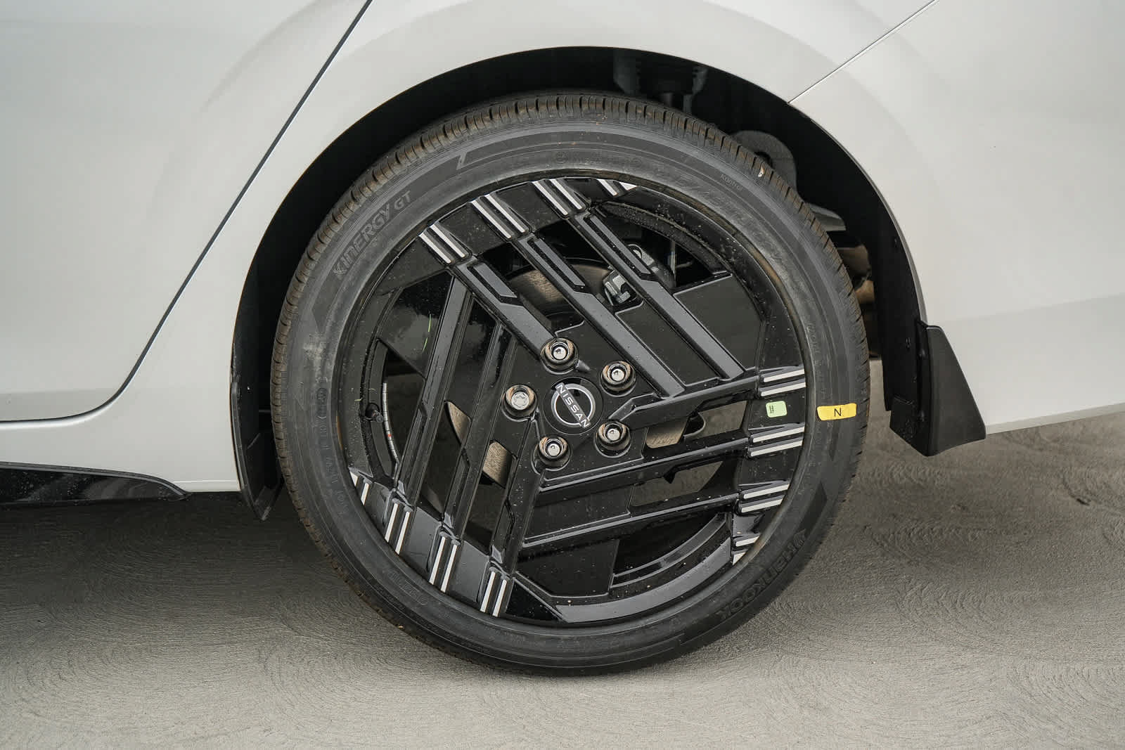 New 2027 Nissan Sentra SR FWD image 10