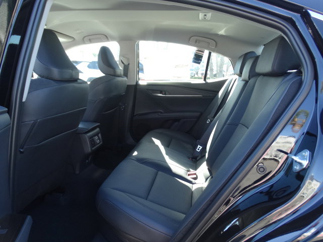 New 2026 Toyota Camry XLE image 11