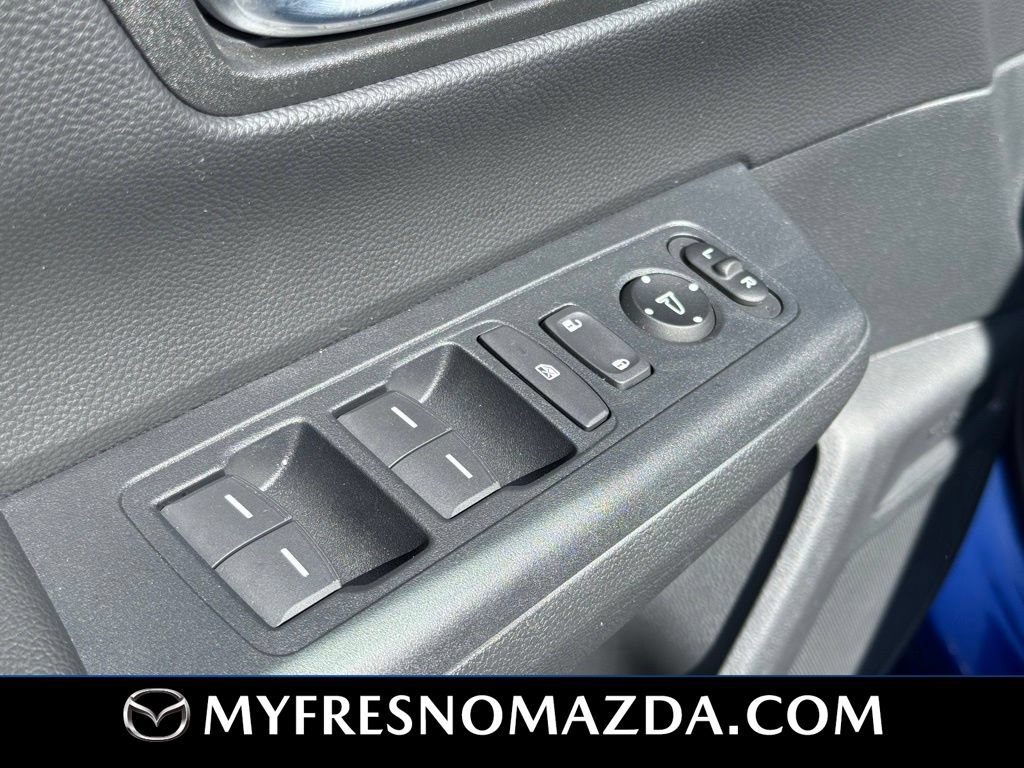Used 2025 Honda CR-V Sport-L image 36
