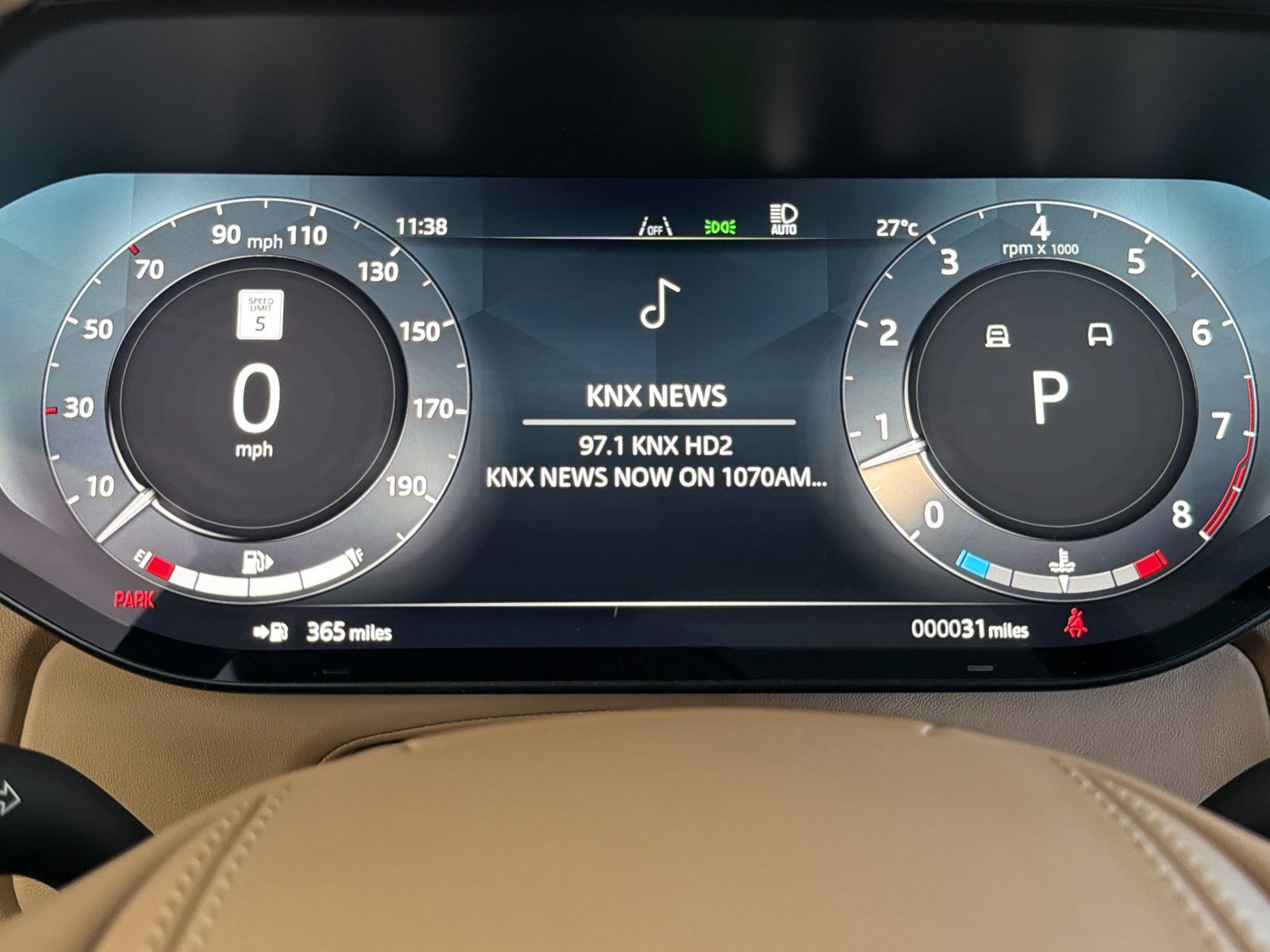 New 2026 Land Rover Range Rover SV AWD/4WD image 18