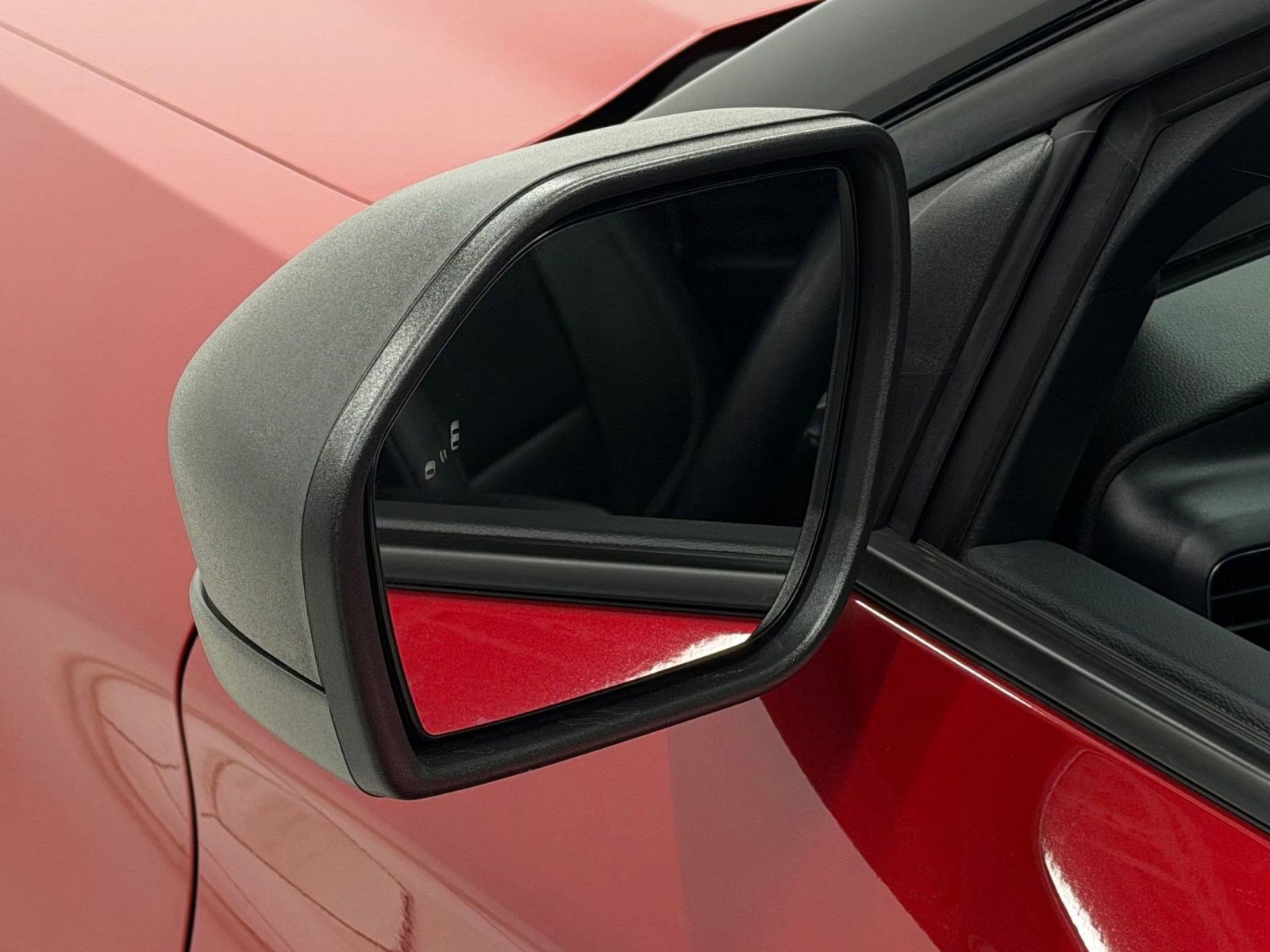 Used 2023 Ford Explorer XLT w/ Equipment Group 202A image 36