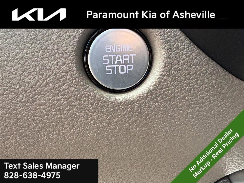 New 2026 Kia Carnival EX FWD image 14