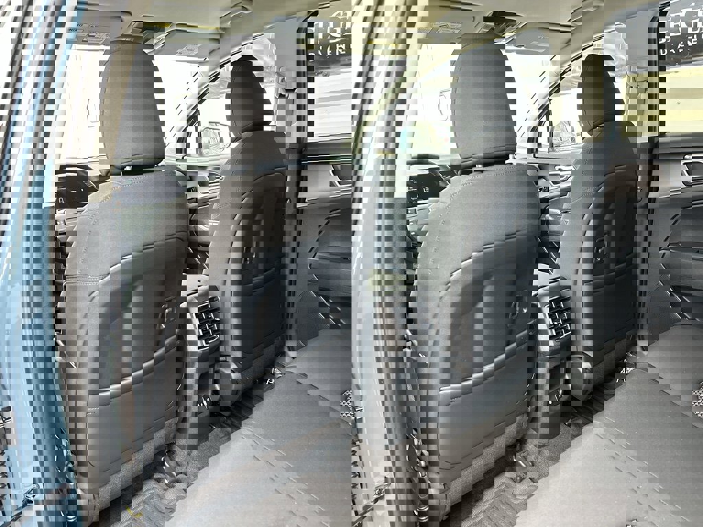 New 2026 Kia Sportage S image 13