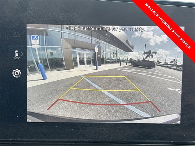 Used 2024 Hyundai Elantra SEL image 27