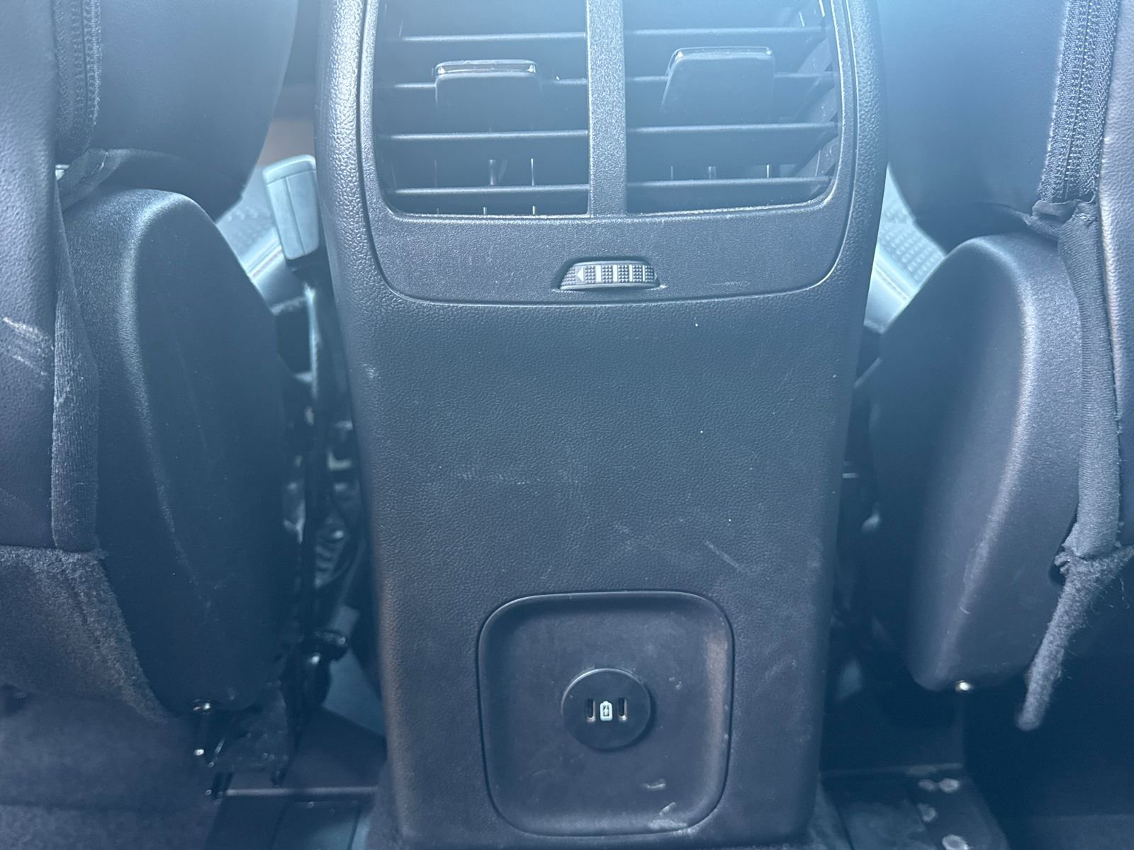 Used 2025 Ford Escape ST-Line FWD image 24