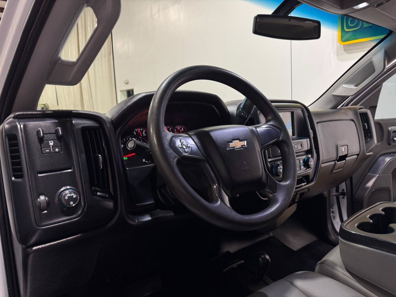 Used 2019 Chevrolet Silverado 2500 W/T w/ WT Convenience Package AWD/4WD image 9