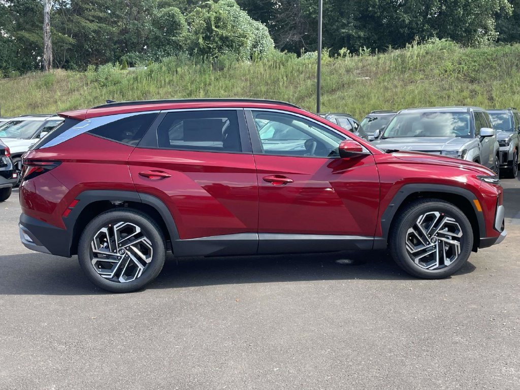 New 2026 Hyundai Tucson SEL Plus FWD image 2