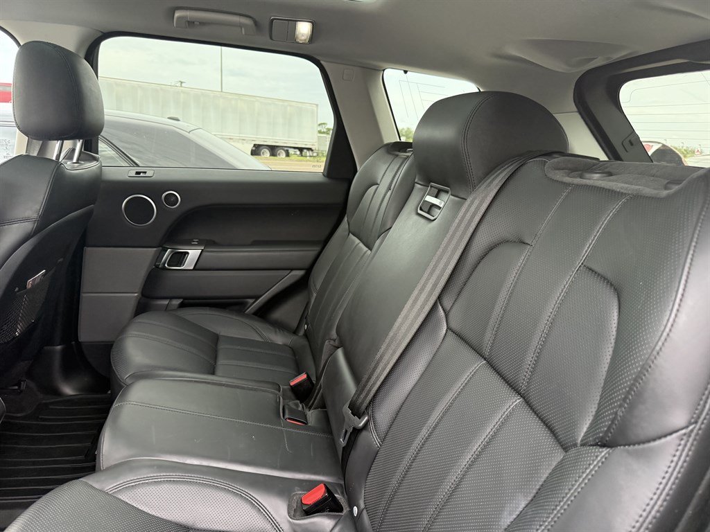 Used 2017 Land Rover Range Rover Sport HSE AWD/4WD image 17