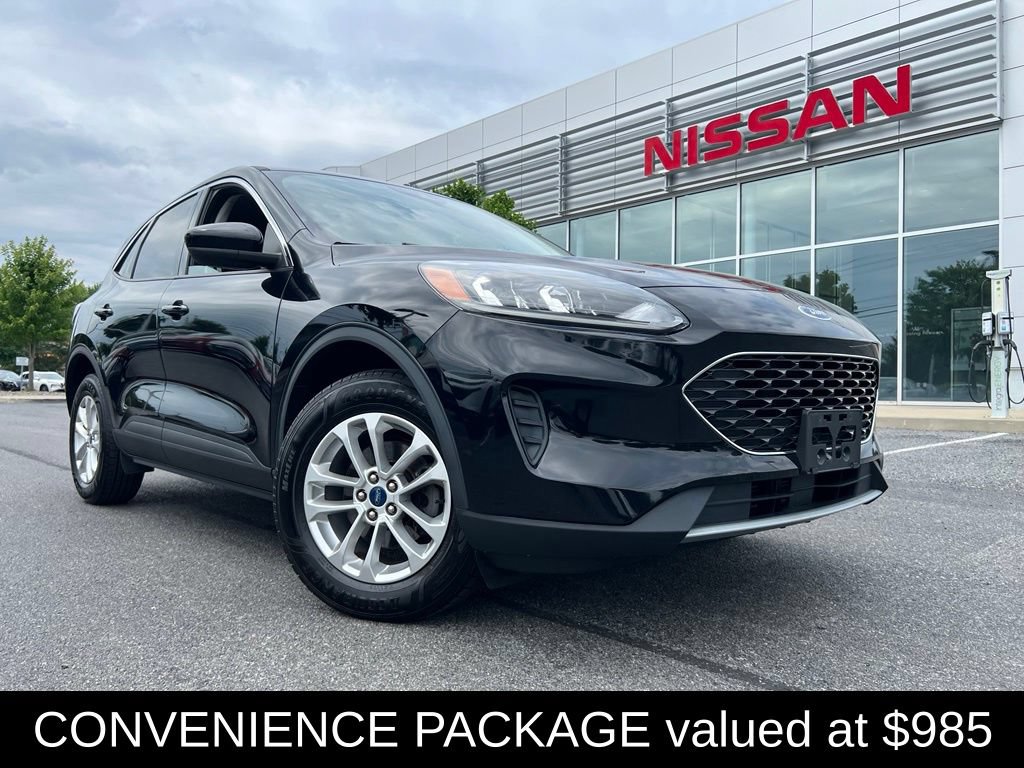 Used 2021 Ford Escape SE w/ Convenience Package AWD/4WD image 3