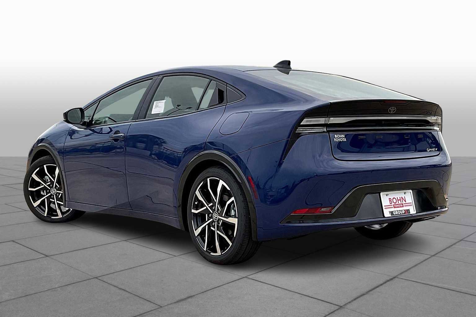 New 2026 Toyota Prius Plug-In Hybrid image 11