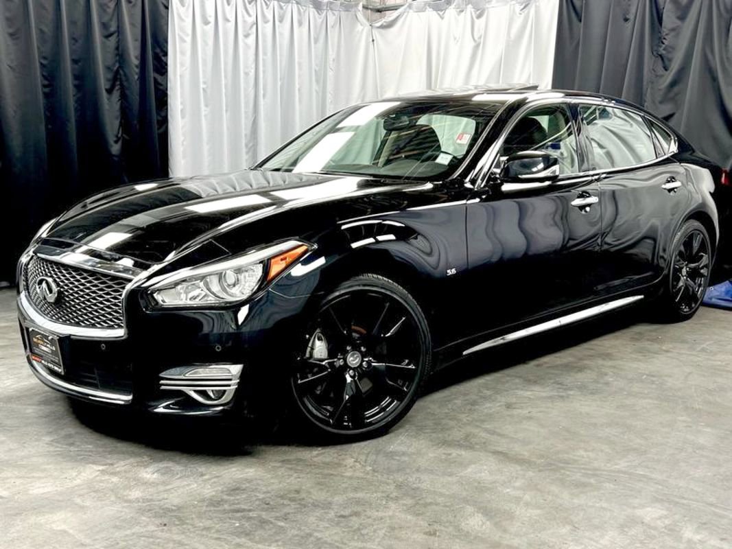 Used 2015 INFINITI Q70 L 5.6 w/ V8 Deluxe Technology Package