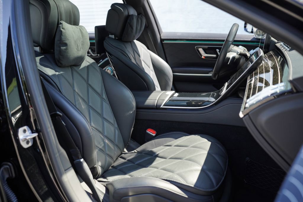 Used 2023 Mercedes-Benz Maybach S 680 4MATIC image 25