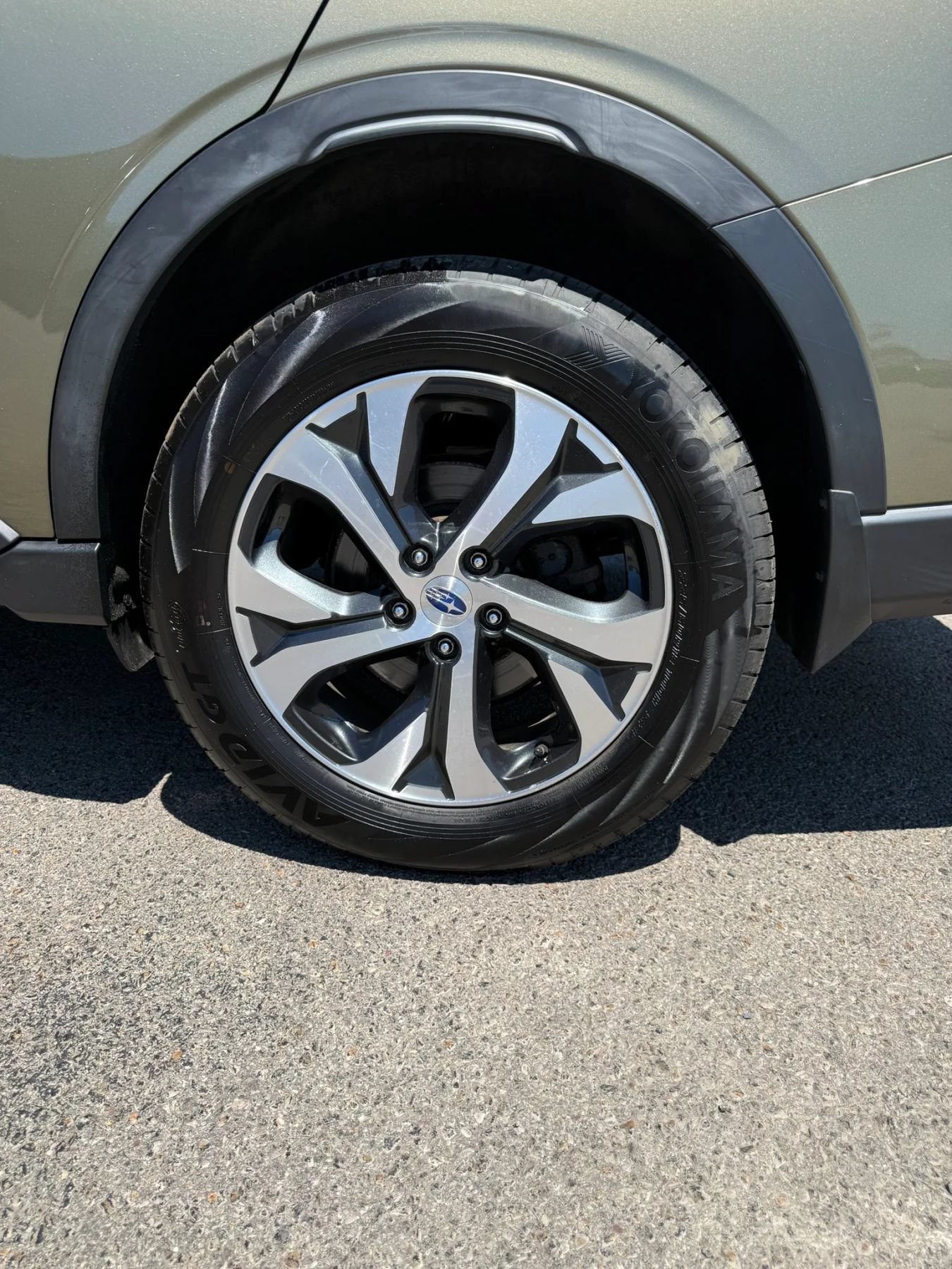 Used 2020 Subaru Outback Limited AWD/4WD image 35