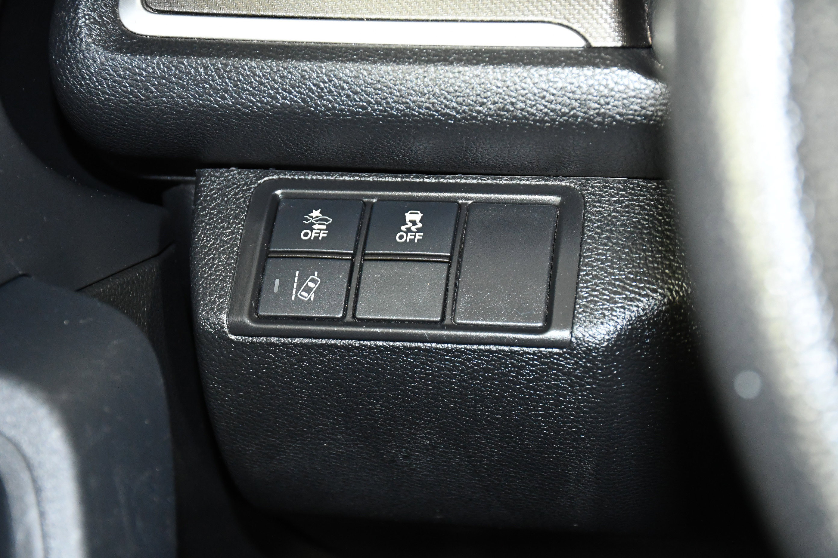 Used 2020 Honda Civic LX image 32