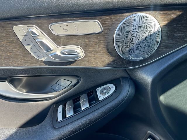 Used 2020 Mercedes-Benz GLC 300 4MATIC image 19