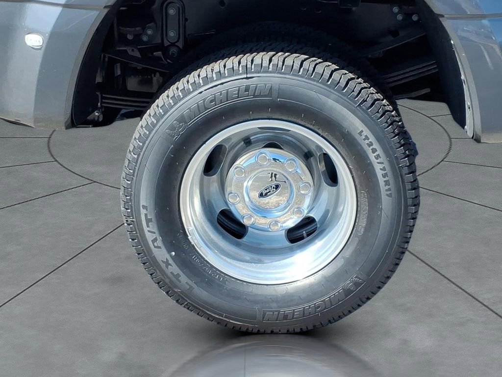 New 2026 Ford F350 XLT w/ 360-Degree Camera Package AWD/4WD image 4