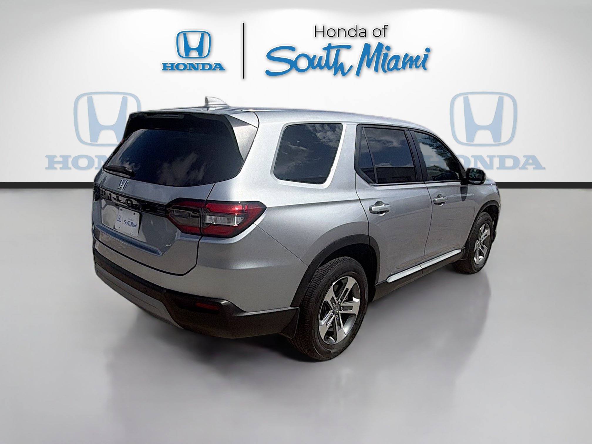 Certified 2025 Honda Pilot EX-L image 7