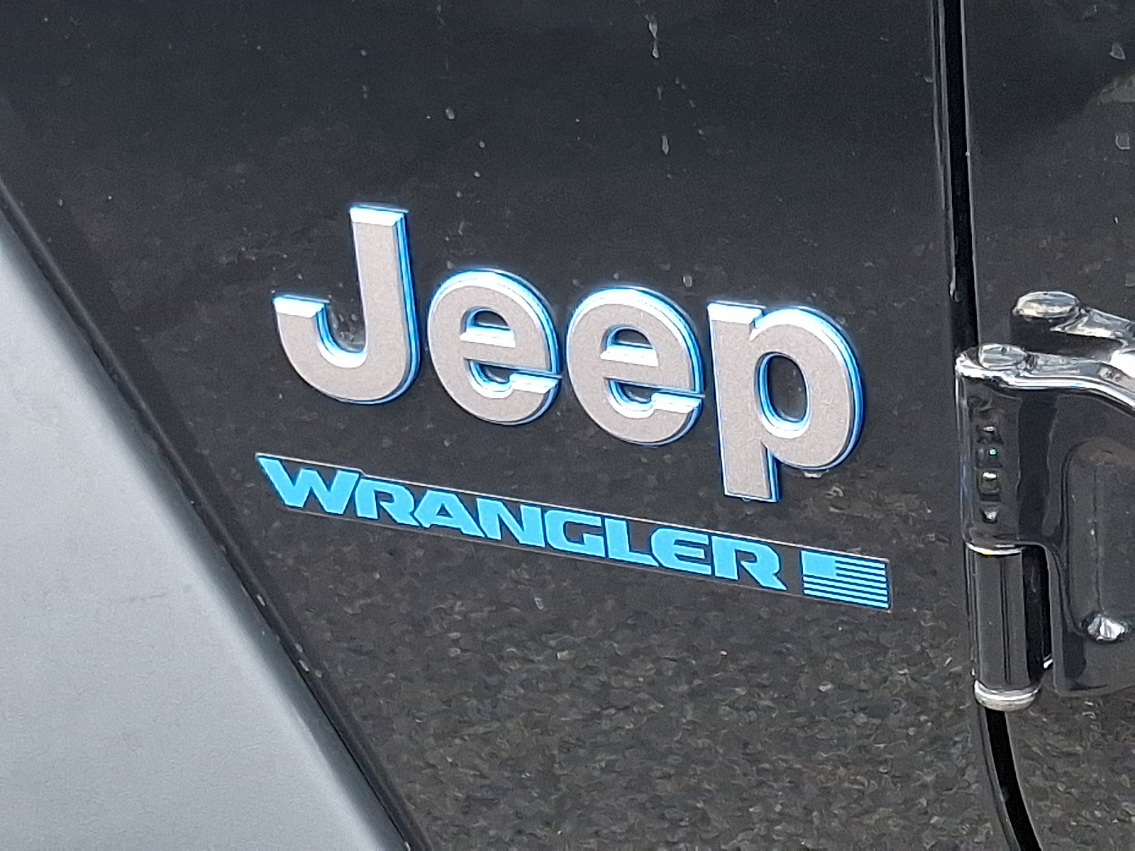 Used 2025 Jeep Wrangler Unlimited Sport S 4xe w/ Convenience Group image 29