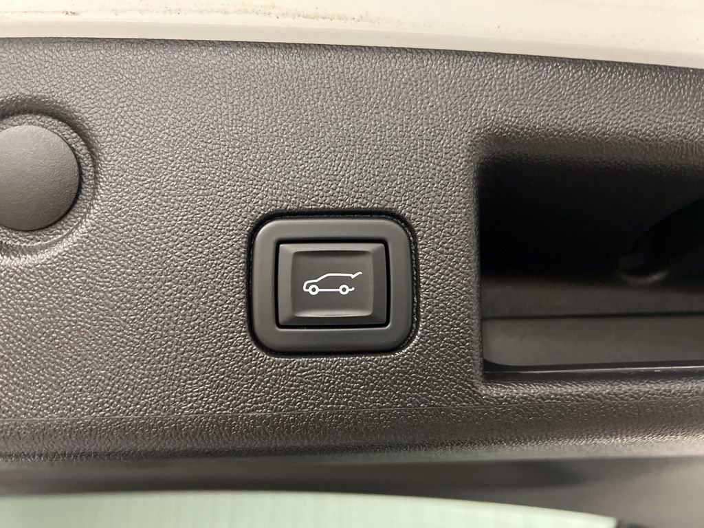 Certified 2023 Chevrolet Equinox LT image 8