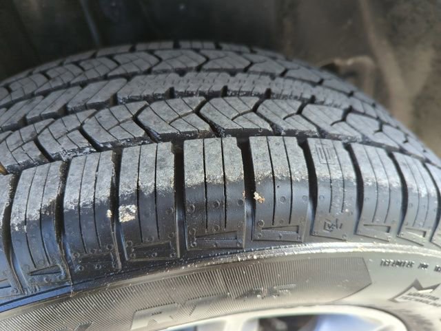 Used 2018 Jeep Cherokee Limited image 33