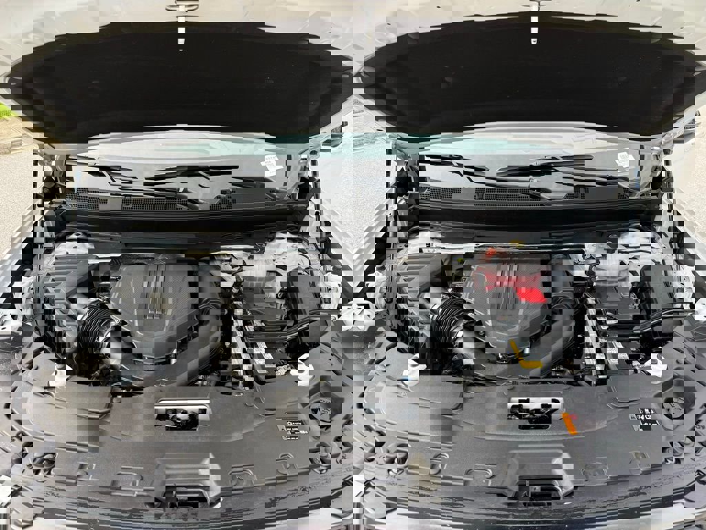 Used 2024 GMC Acadia AT4 w/ Super Cruise Package image 18