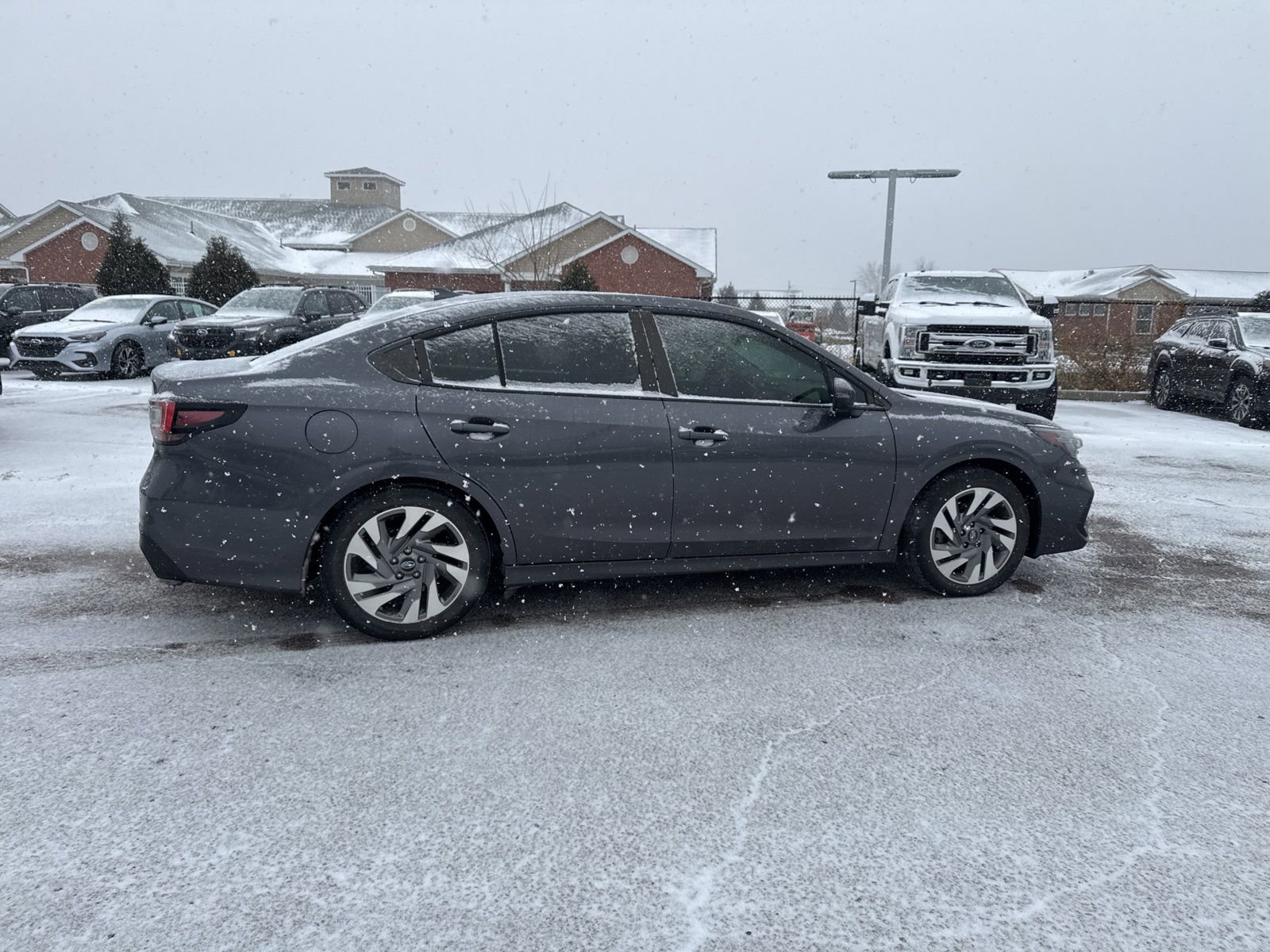 Used 2023 Subaru Legacy Limited image 11