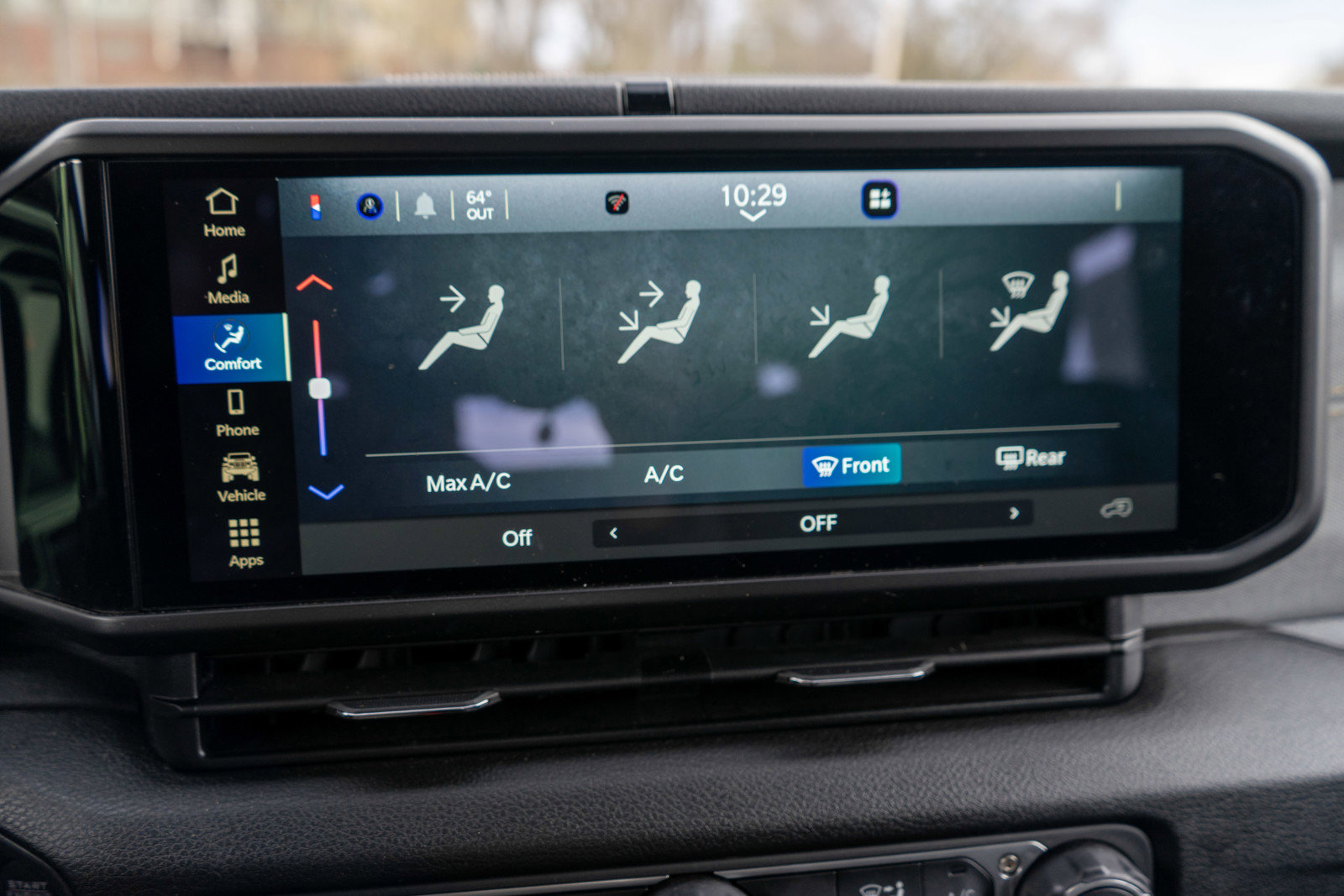 Used 2025 Jeep Wrangler Sport AWD/4WD image 16