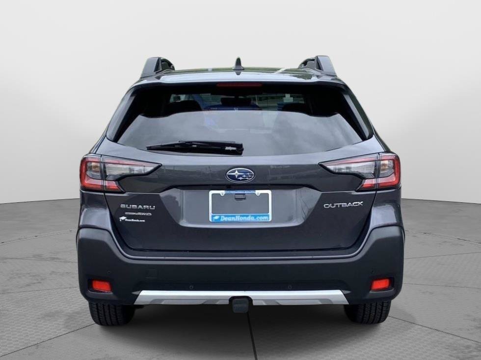 Used 2023 Subaru Outback Limited AWD/4WD image 4