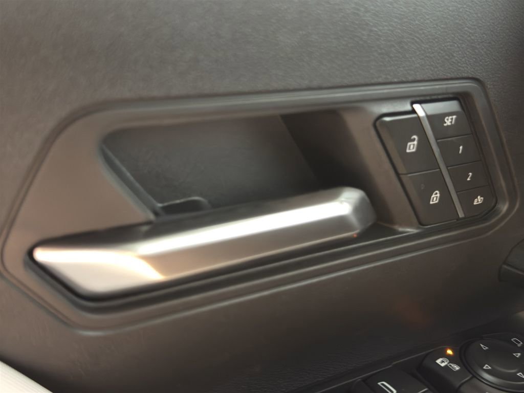 New 2025 GMC Hummer EV 2X image 38