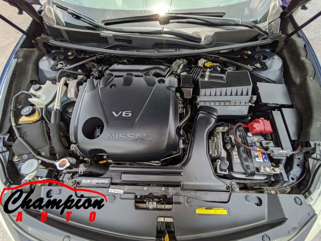Used 2017 Nissan Maxima Platinum FWD image 15