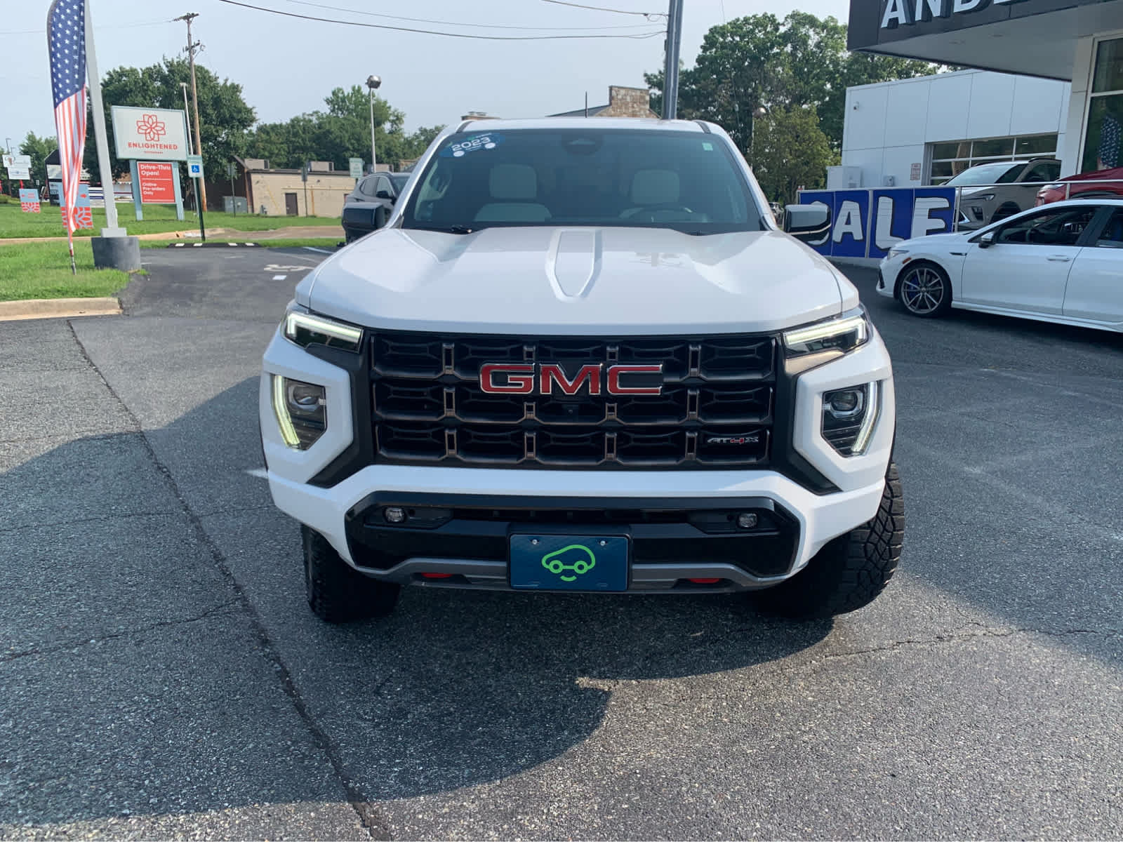 Used 2023 GMC Canyon AT4X AWD/4WD image 2