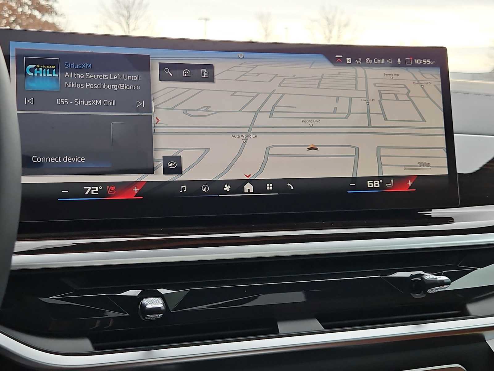 New 2026 BMW X5 M60i w/ Climate Comfort Package image 26