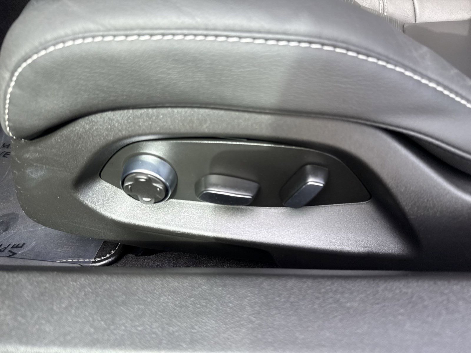 Used 2025 Chevrolet Corvette Z06 image 14