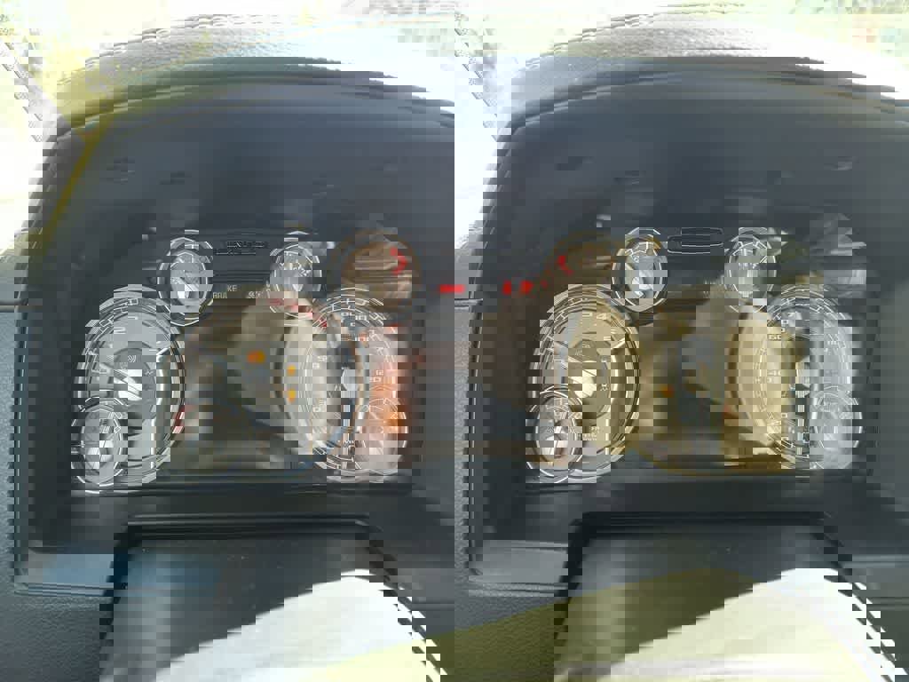 Used 2014 RAM 2500 Limited image 8