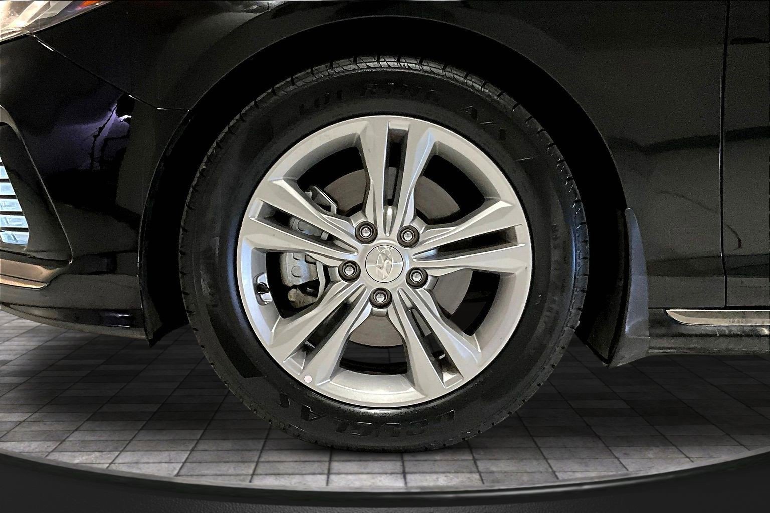 Used 2019 Hyundai Sonata Sport w/ Cargo Package FWD image 35
