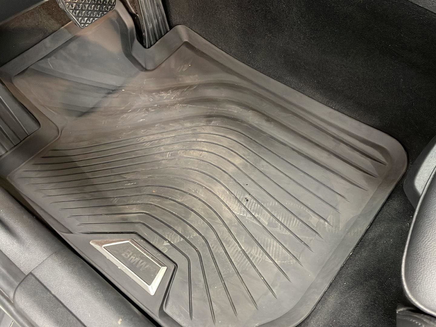 Used 2021 BMW 330e xDrive w/ Convenience Package image 20