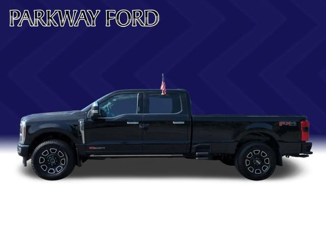 Used 2024 Ford F350 Platinum AWD/4WD image 2