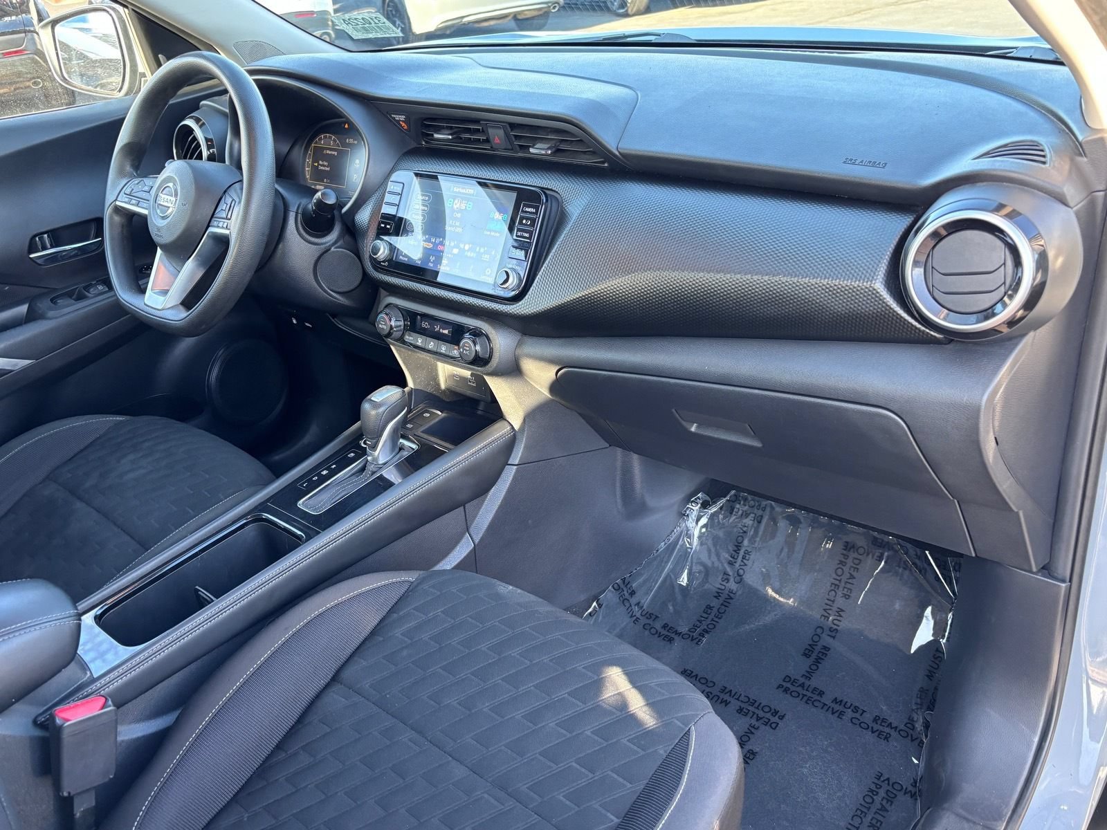 Used 2021 Nissan Kicks SV FWD image 13