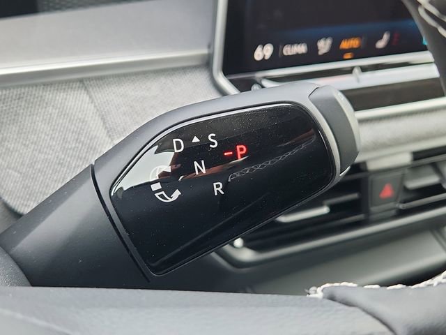 New 2026 Volkswagen Tiguan S image 13