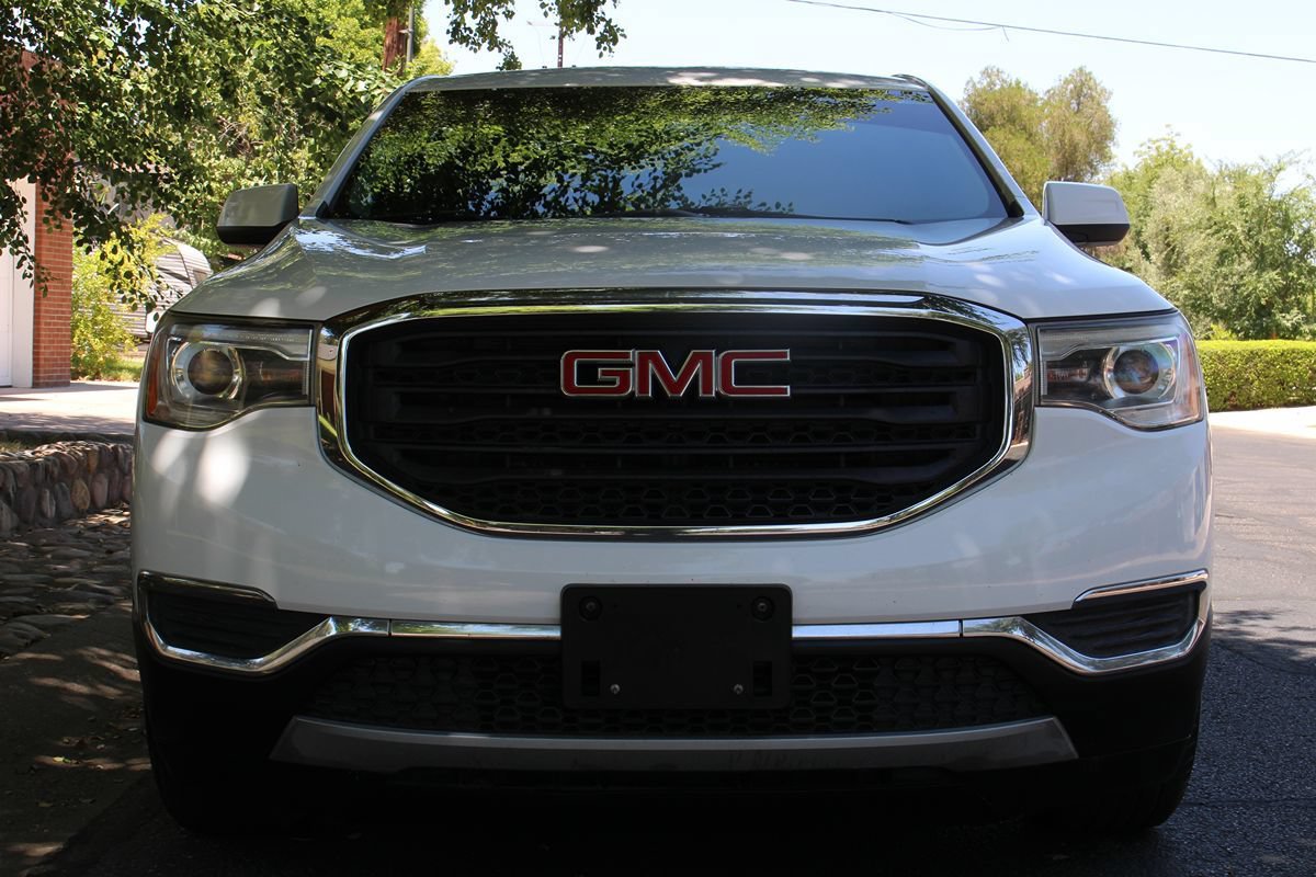 Used 2018 GMC Acadia SLE FWD image 34