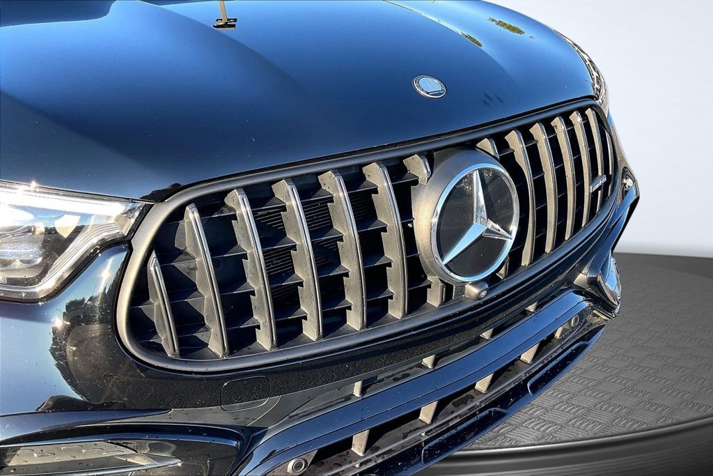 Used 2025 Mercedes-Benz GLC 43 AMG 4MATIC image 34