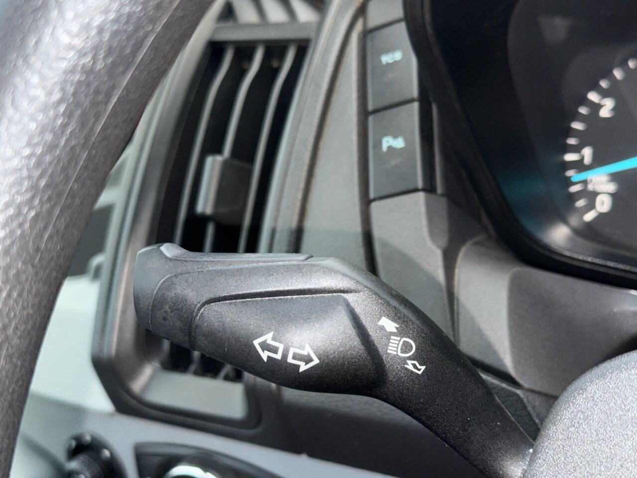 Used 2018 Ford Transit 350 XLT image 50