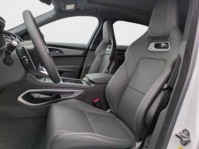 New 2026 Jaguar F-PACE R-Dynamic S image 4