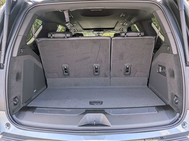New 2026 Cadillac Escalade Sport w/ Touring Package AWD/4WD image 12