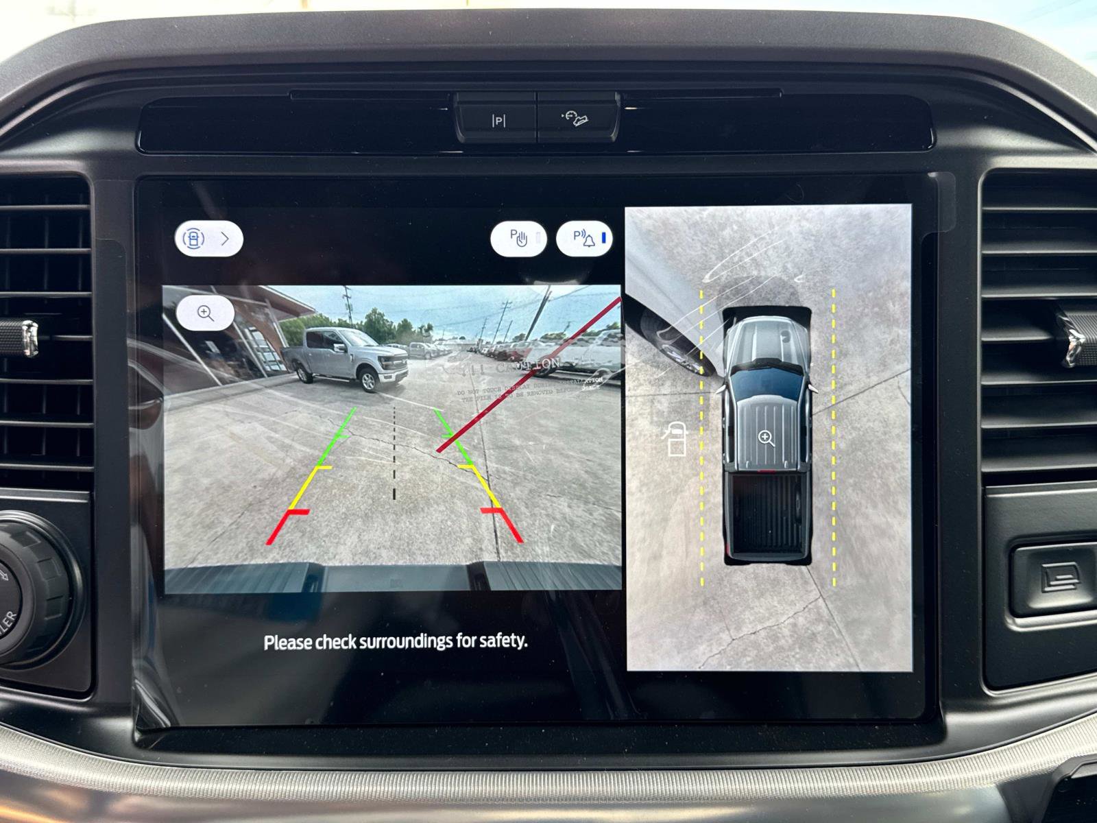 New 2025 Ford F150 Lariat w/ Equipment Group 501A Mid image 12