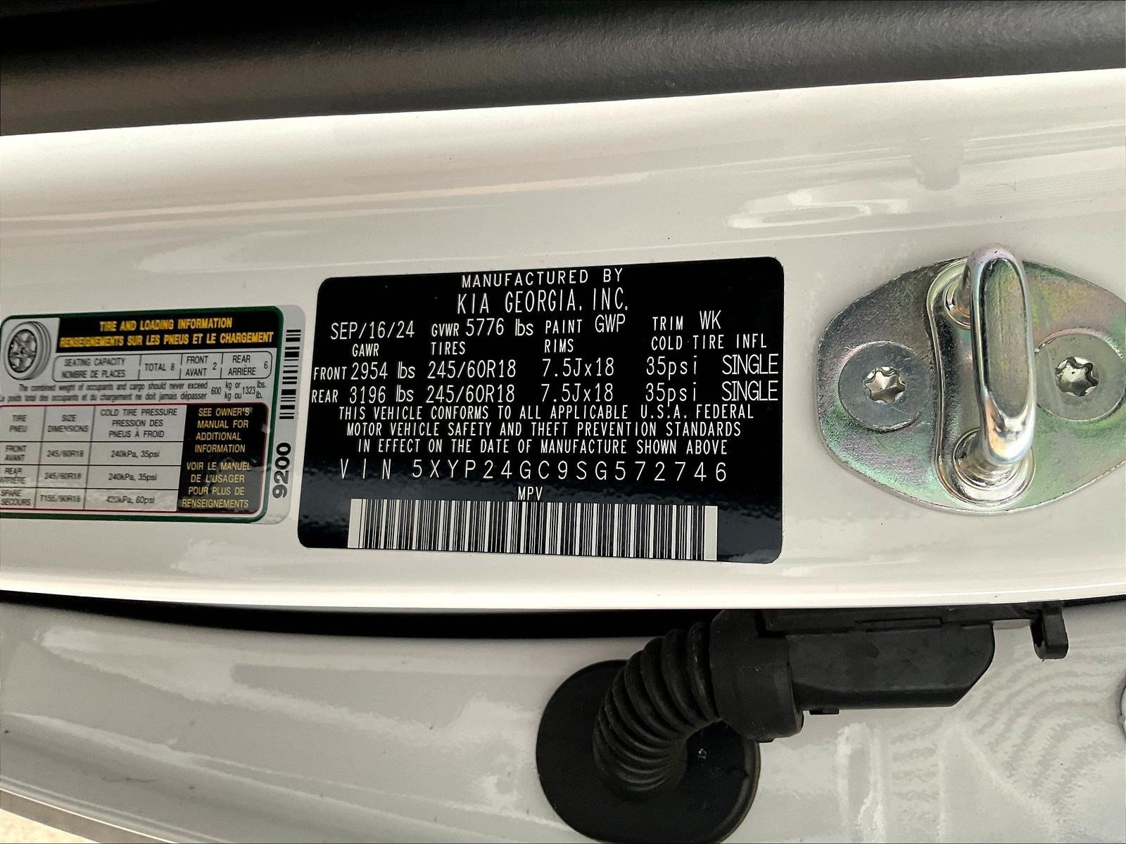 Used 2025 Kia Telluride LX FWD image 18